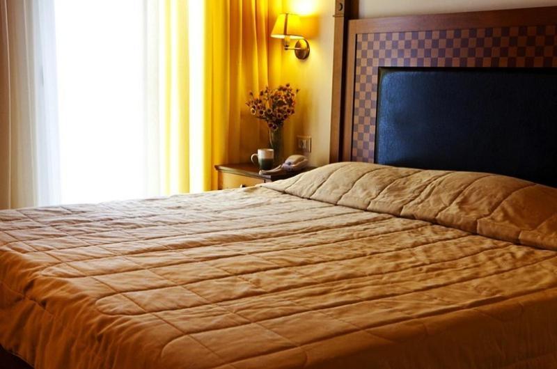 Lassi Hotel Bagian luar foto