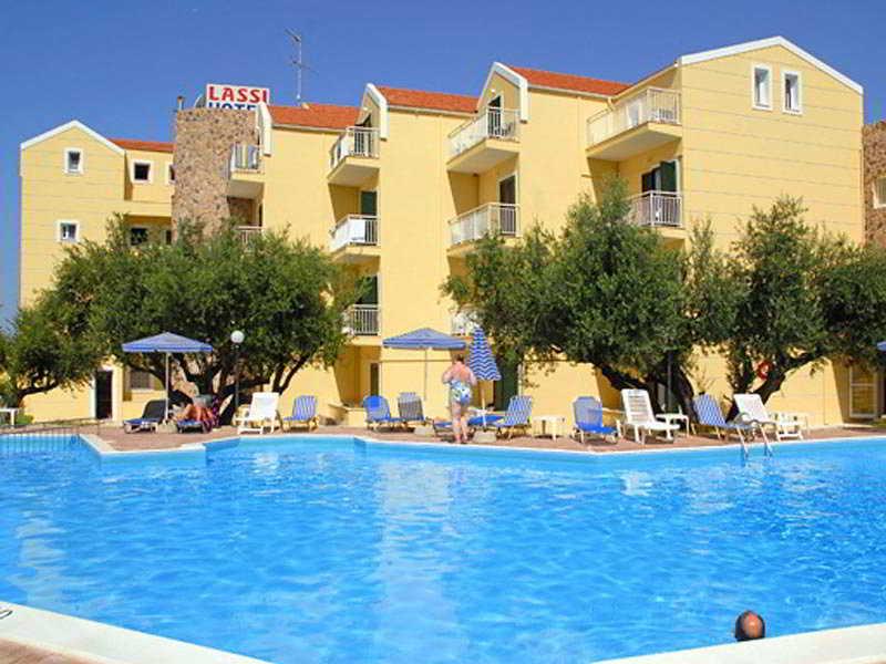 Lassi Hotel Bagian luar foto