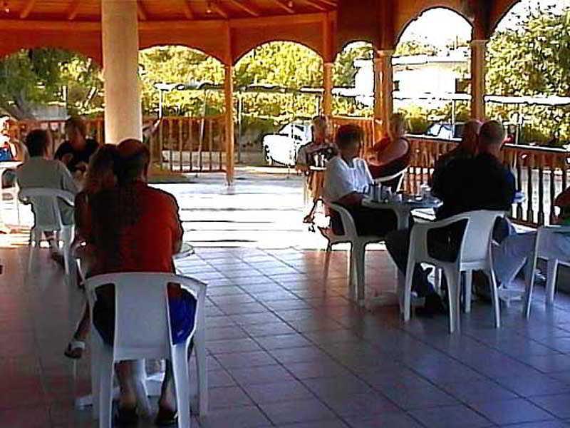 Lassi Hotel Bagian luar foto