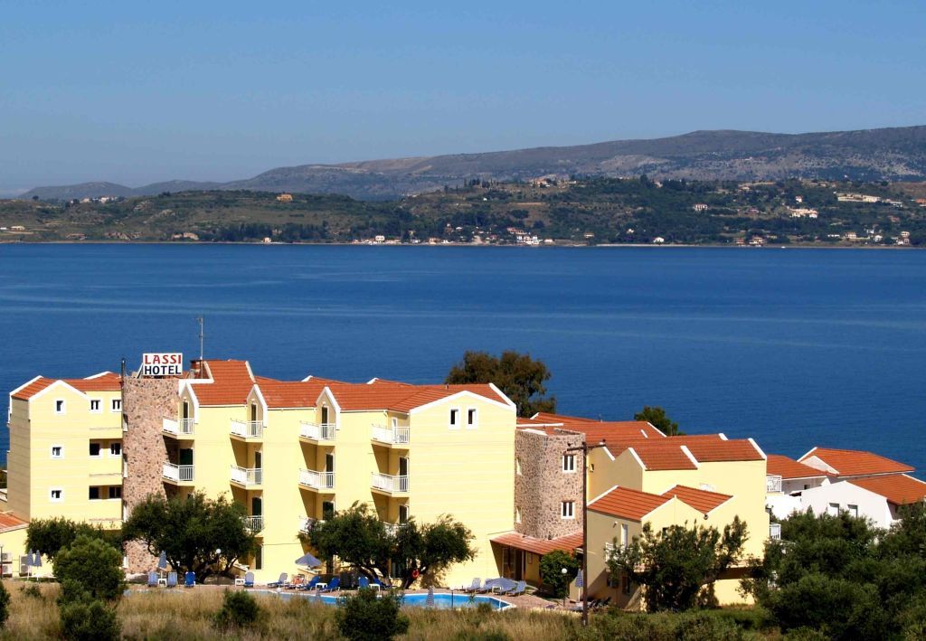 Lassi Hotel Bagian luar foto